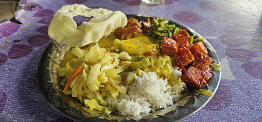 Tanuj Curry house