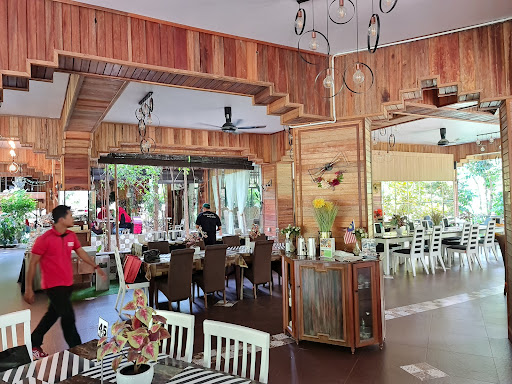 Tanah Aina Fareena Cafe ( SENI RIMBA RESTAURANT) Tanah Aina Fareena Cafe ( SENI RIMBA RESTAURANT)