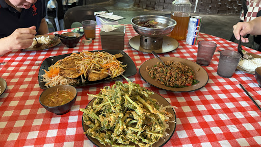 Food Castle • 乐苑