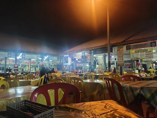 Dataran Makan Subang Perdana