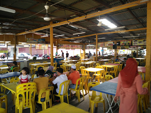 Warung Aziz Satar