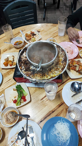 BARA HOUSE Steamboat & Grill