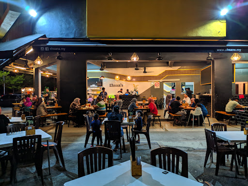 Ehsan's Bukit Jelutong