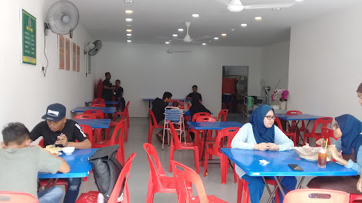 RESTORAN NASI AYAM GEMAS PAK MUS