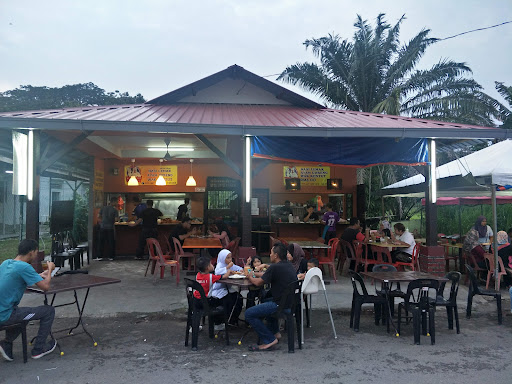 Nasi Lemak Wak Kentut Ira KTM Kulai Nasi Lemak Wak Kentut Ira KTM Kulai