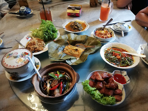 Restaurant Baba Leong Nyonya & International Cooking Restaurant Baba Leong Nyonya & International Cooking