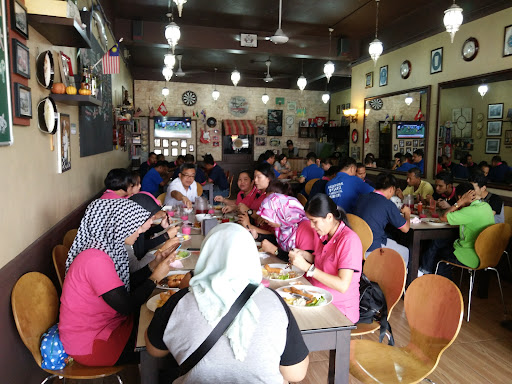 Malis Cafe And Restaurant Malis Cafe And Restaurant