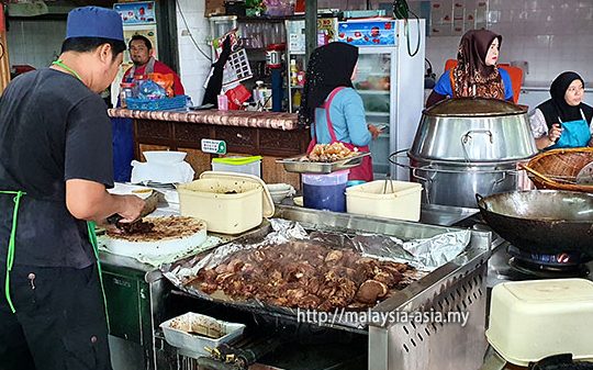 nasi daging bakar pak long padang matsirat